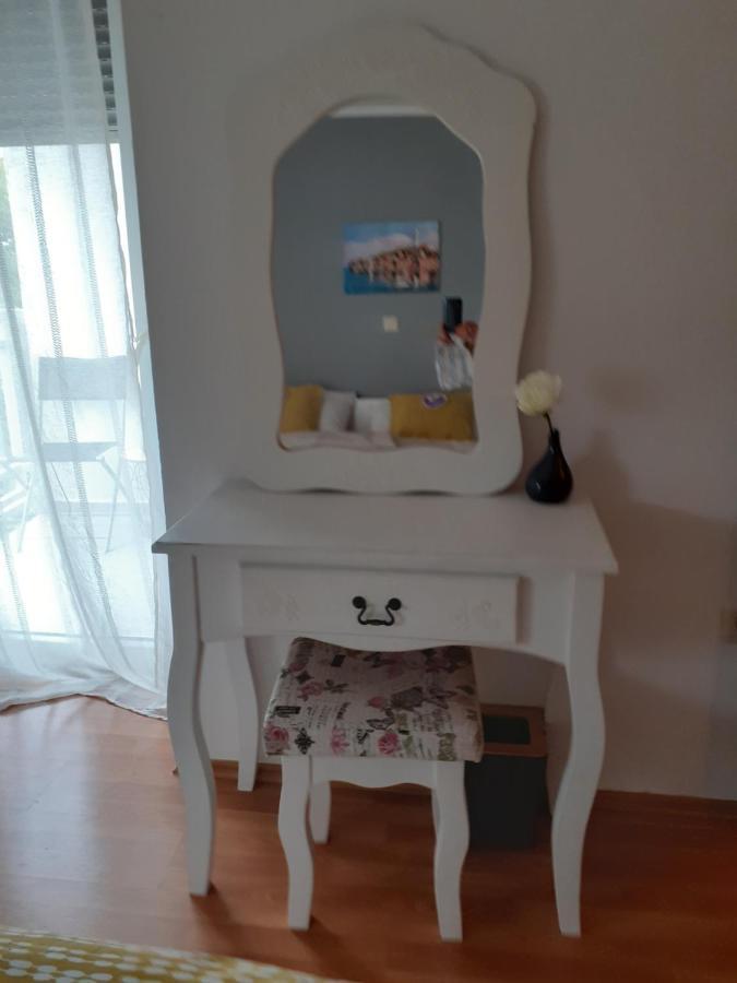 Lola apartmani Rovinj Exterior foto