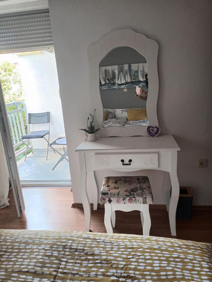 Lola apartmani Rovinj Exterior foto